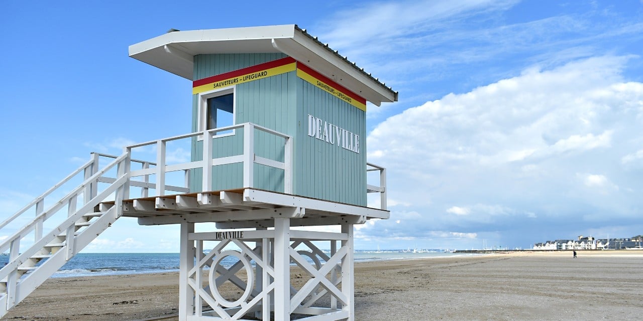 Photo of the city of Deauville, France